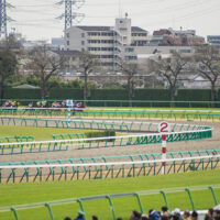 競馬場